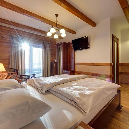 Hotel Perlyna Karpat Bukovel Exterior photo