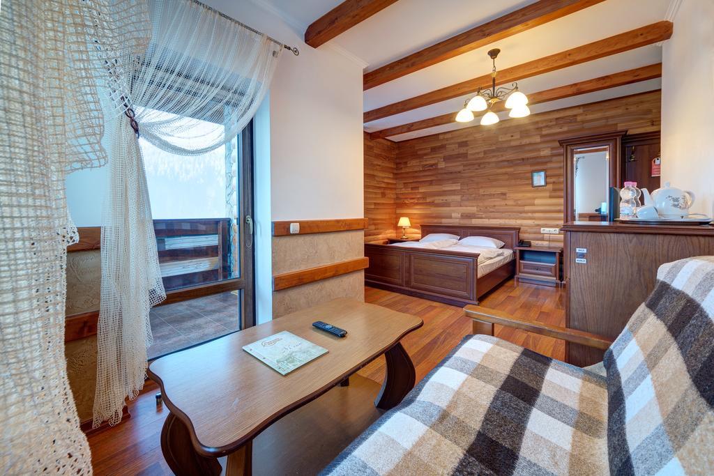 Hotel Perlyna Karpat Bukovel Exterior photo