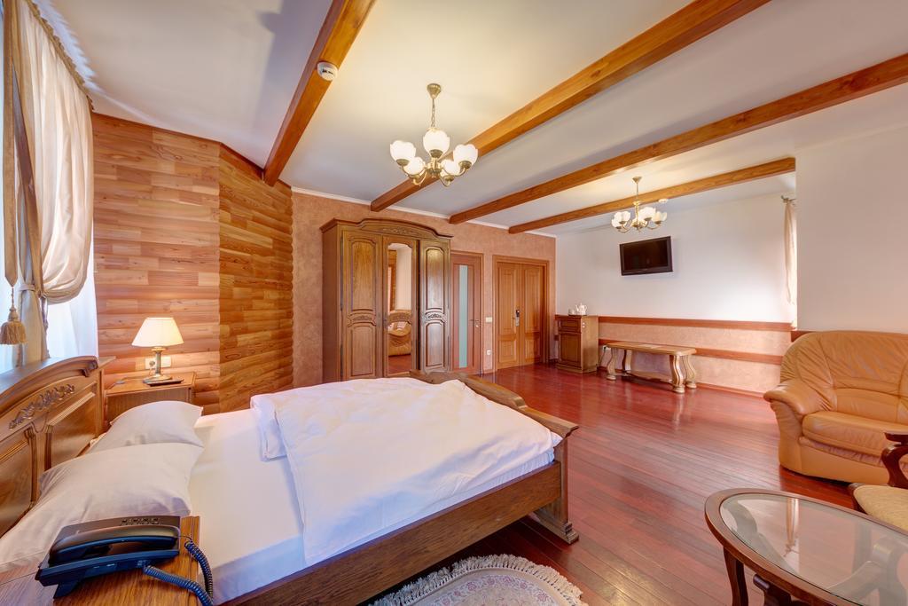 Hotel Perlyna Karpat Bukovel Exterior photo