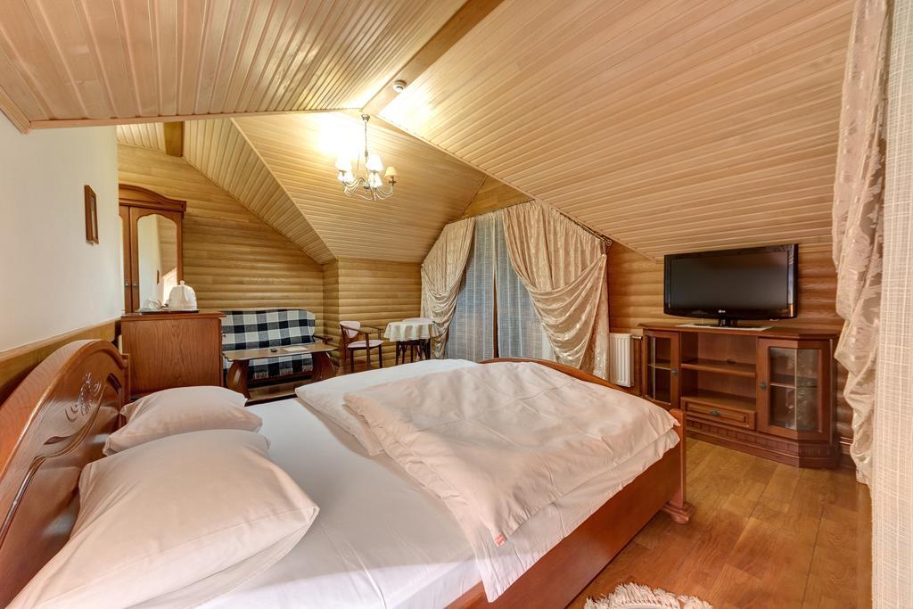 Hotel Perlyna Karpat Bukovel Exterior photo