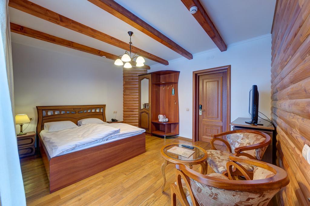 Hotel Perlyna Karpat Bukovel Exterior photo